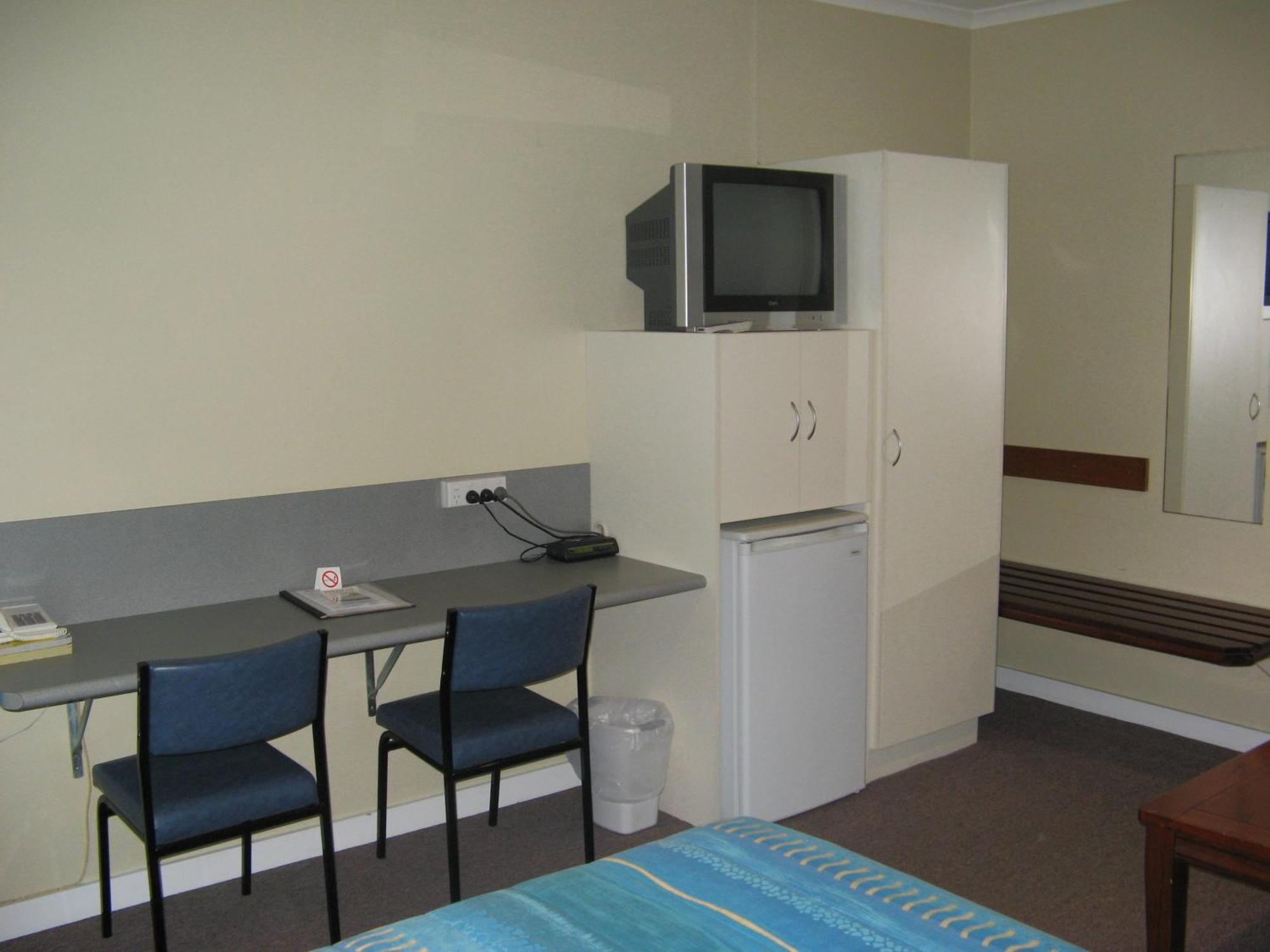 Moondarra Motel Innisfail Ngoại thất bức ảnh