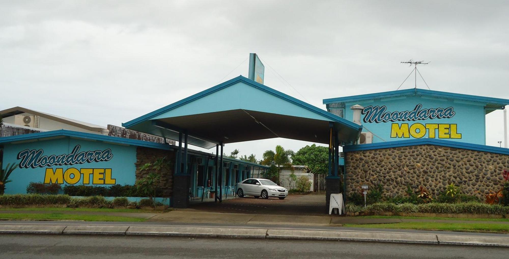 Moondarra Motel Innisfail Ngoại thất bức ảnh